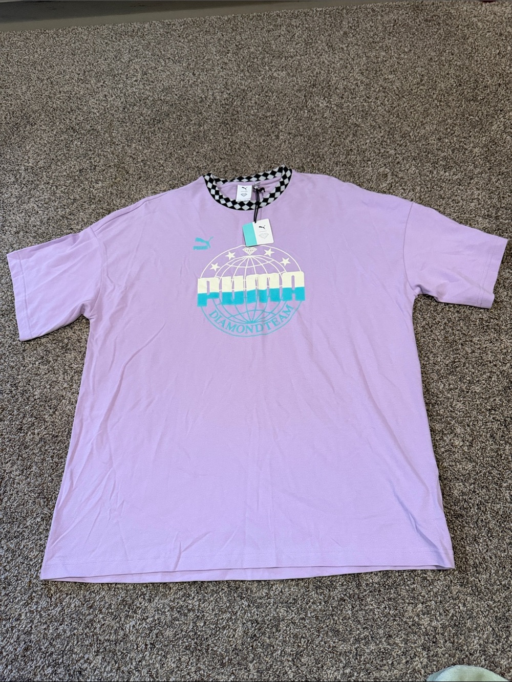 NWT Puma Diamond Team Lavender Tee with Turquoise & Cream Globe Graphic Size XL